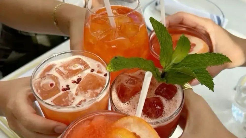 👯♀️👭Girls & Drinks 🥂